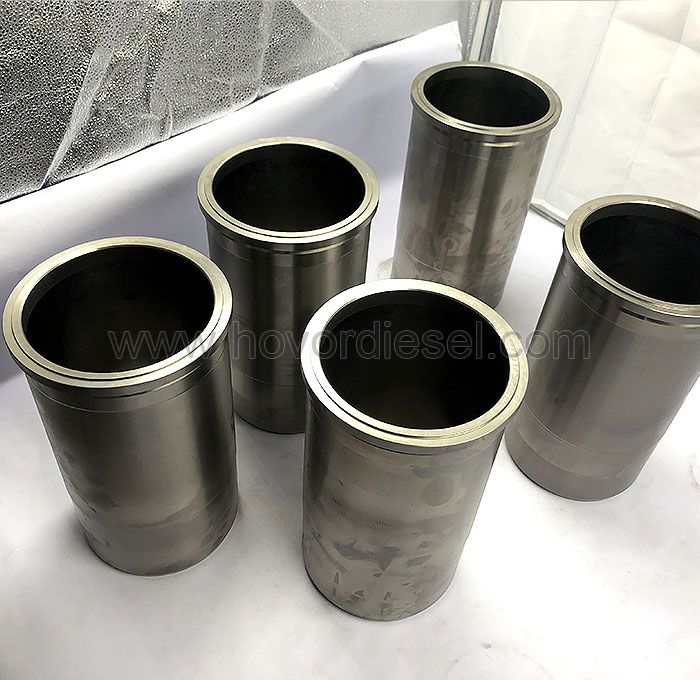 Deutz Engine Cylinder Liner Sleeve for 0422 7080/ 0422 5169/ 0426 2182